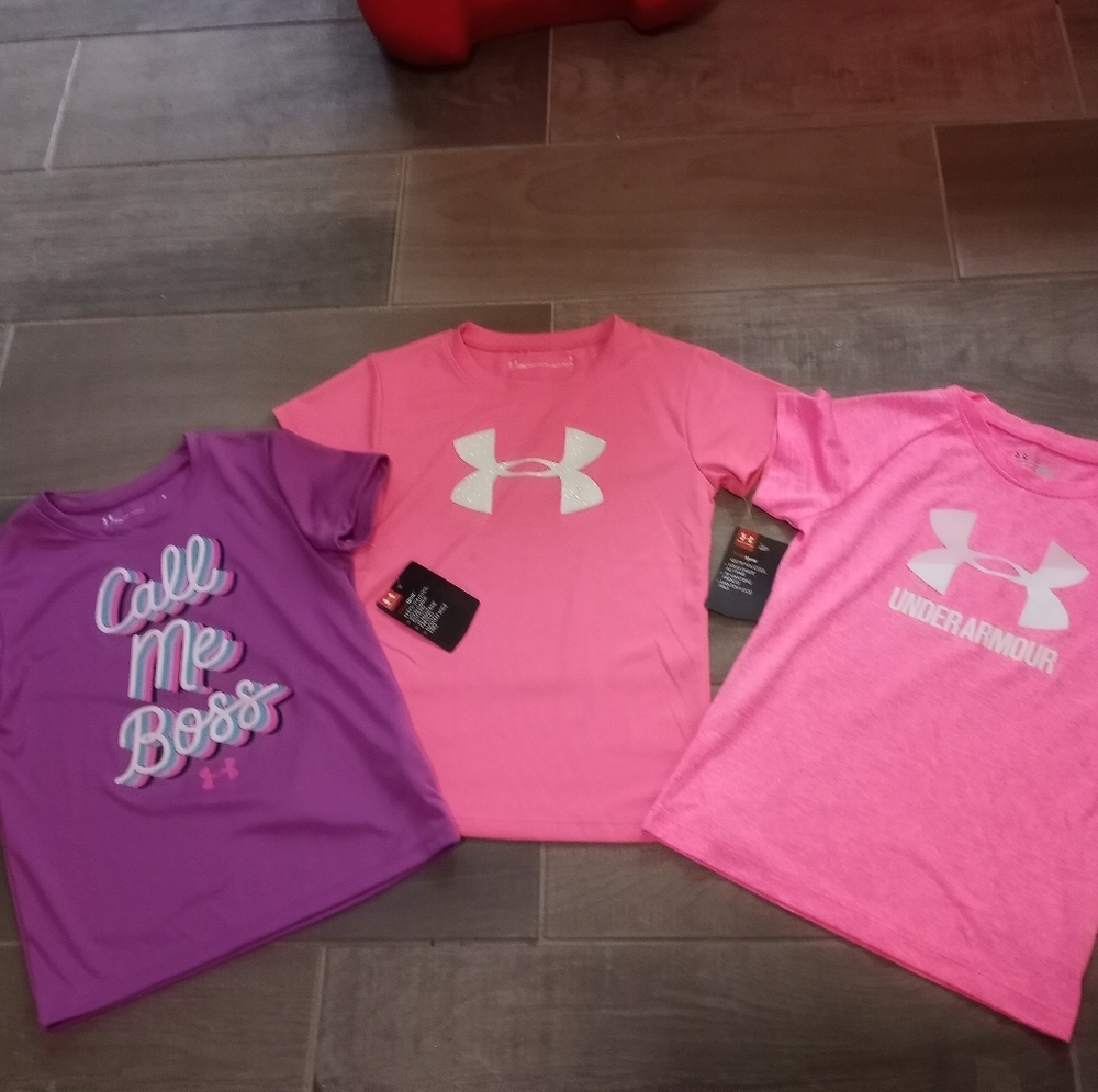 Girls size 5 under Armour shirts lot of three NWT